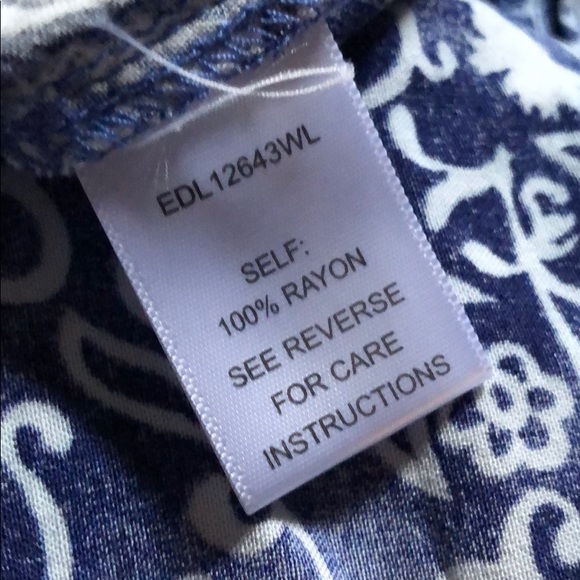 Patterned Tunic - Picture 3 of 4